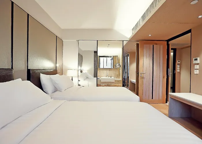 Hotel Arcadia Ploenchit 4*