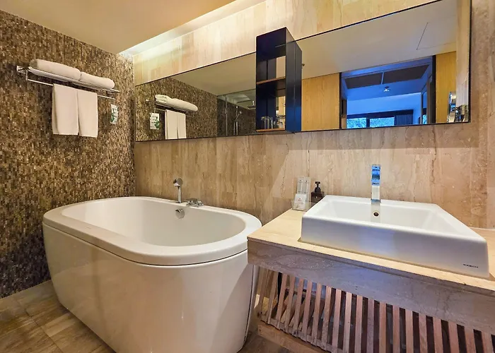 Arcadia Ploenchit Hotel Bangkok