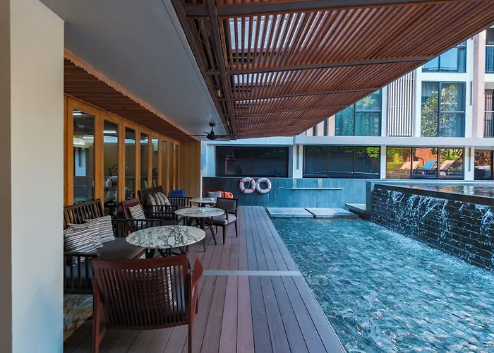 Отель Arcadia Ploenchit Бангкок