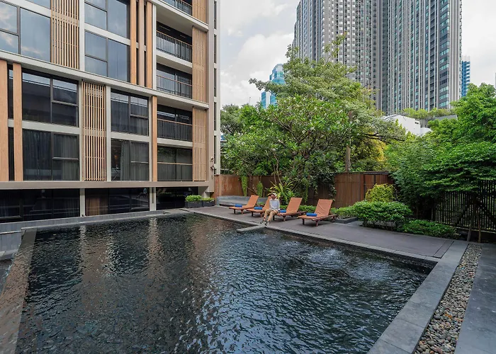 Arcadia Ploenchit Отель Бангкок
