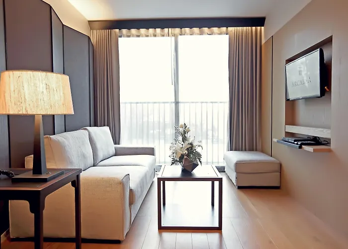 Arcadia Ploenchit Hotel 4*